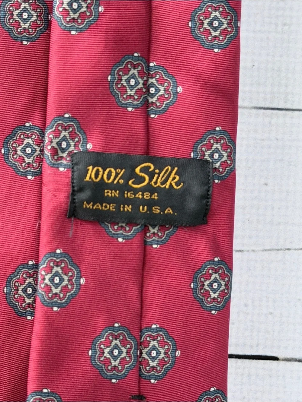 Vintage 100% Silk Men's Necktie – Luxury Red Foulard Medallion – Made in USA